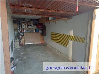garage a Caponago